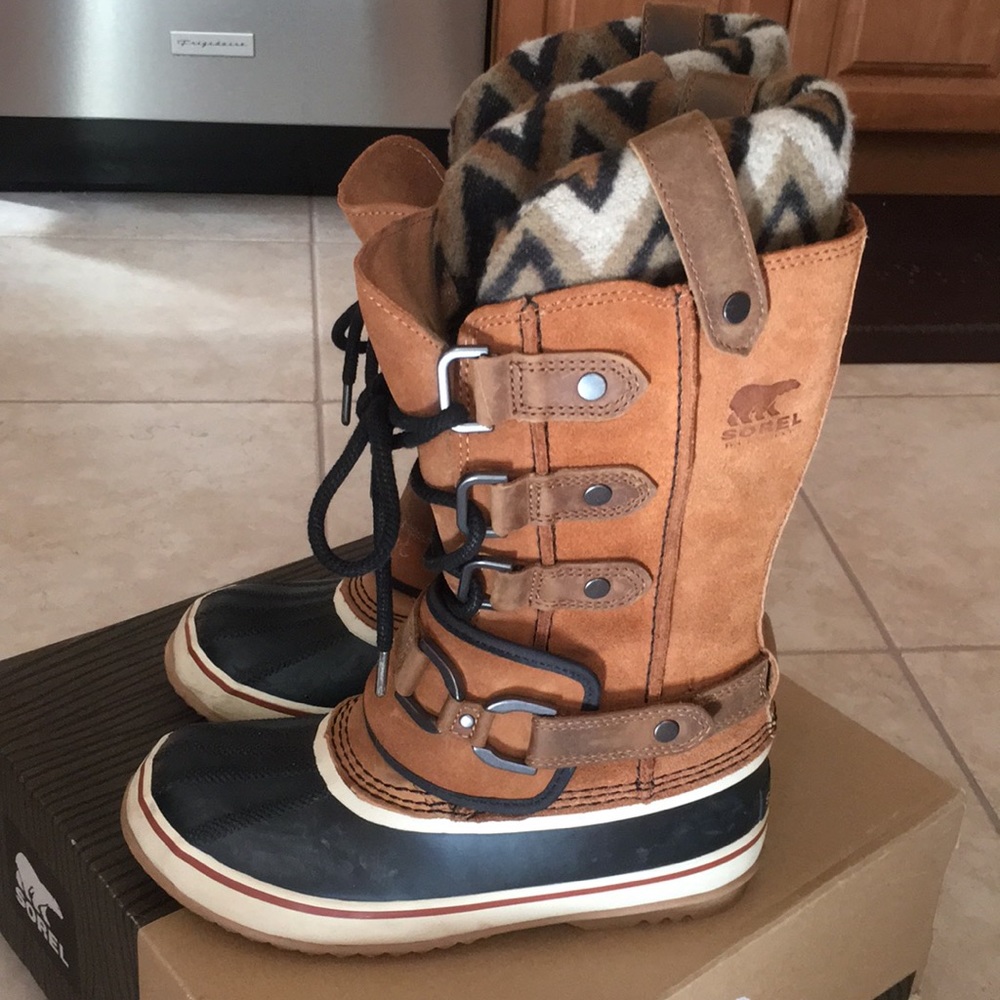 SOREL “Joan of Arctic Knit Premium 2” Boots